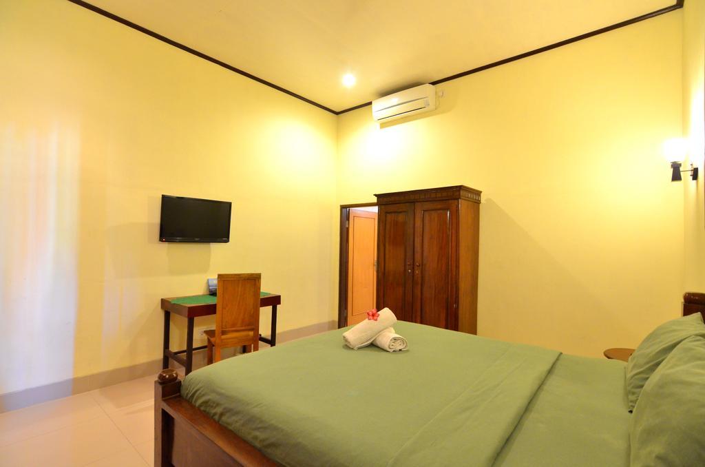 Arik Homestay Canggu Екстериор снимка